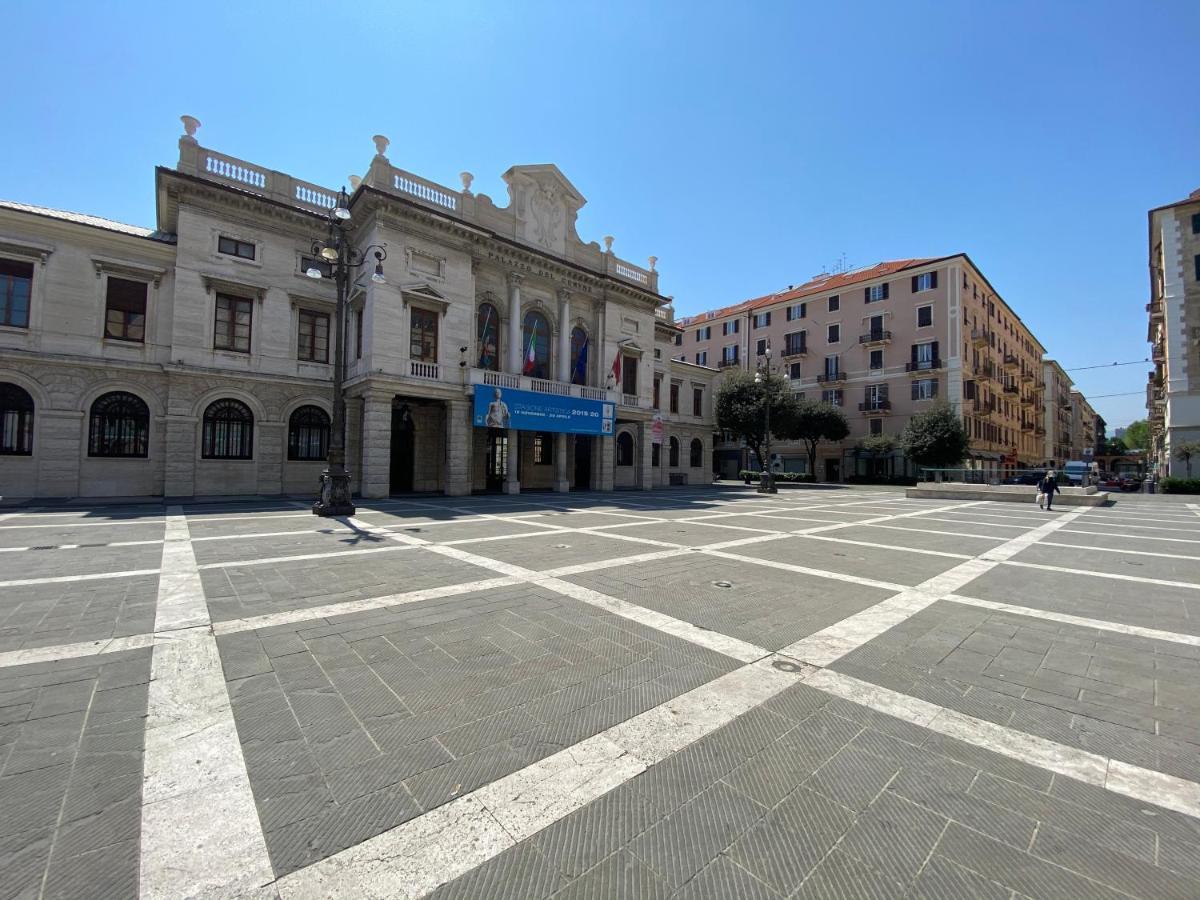 Ferienwohnung Centro & Mare Savona Exterior foto